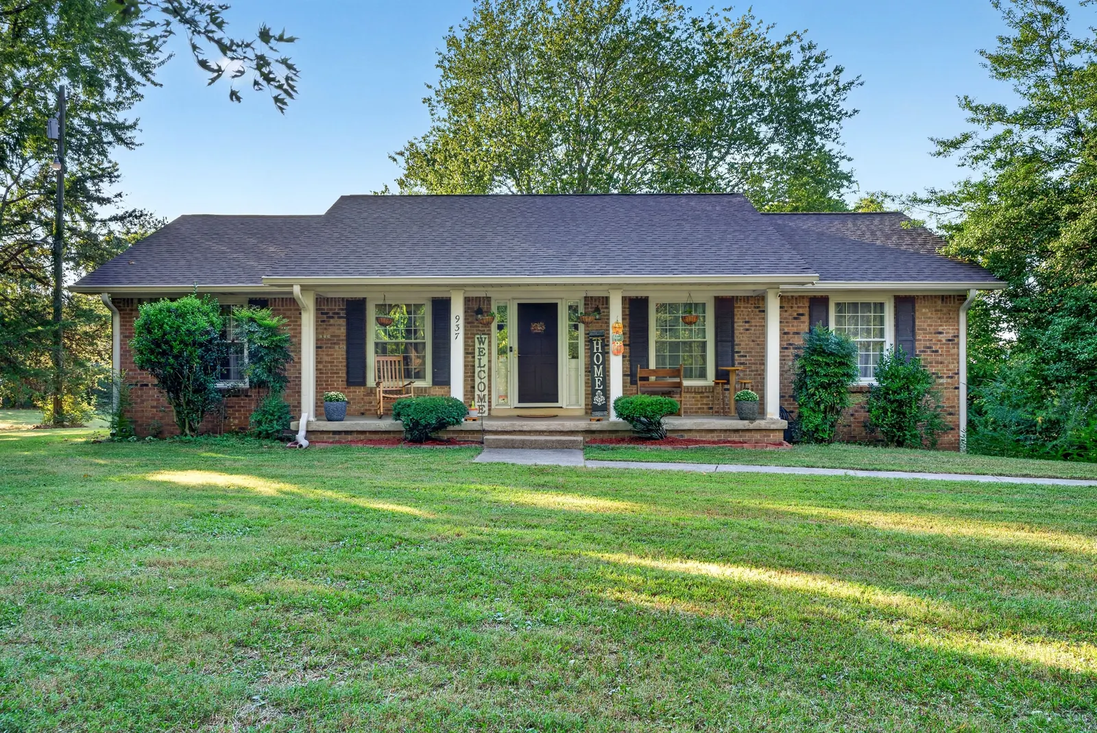 937 Needmore Rd